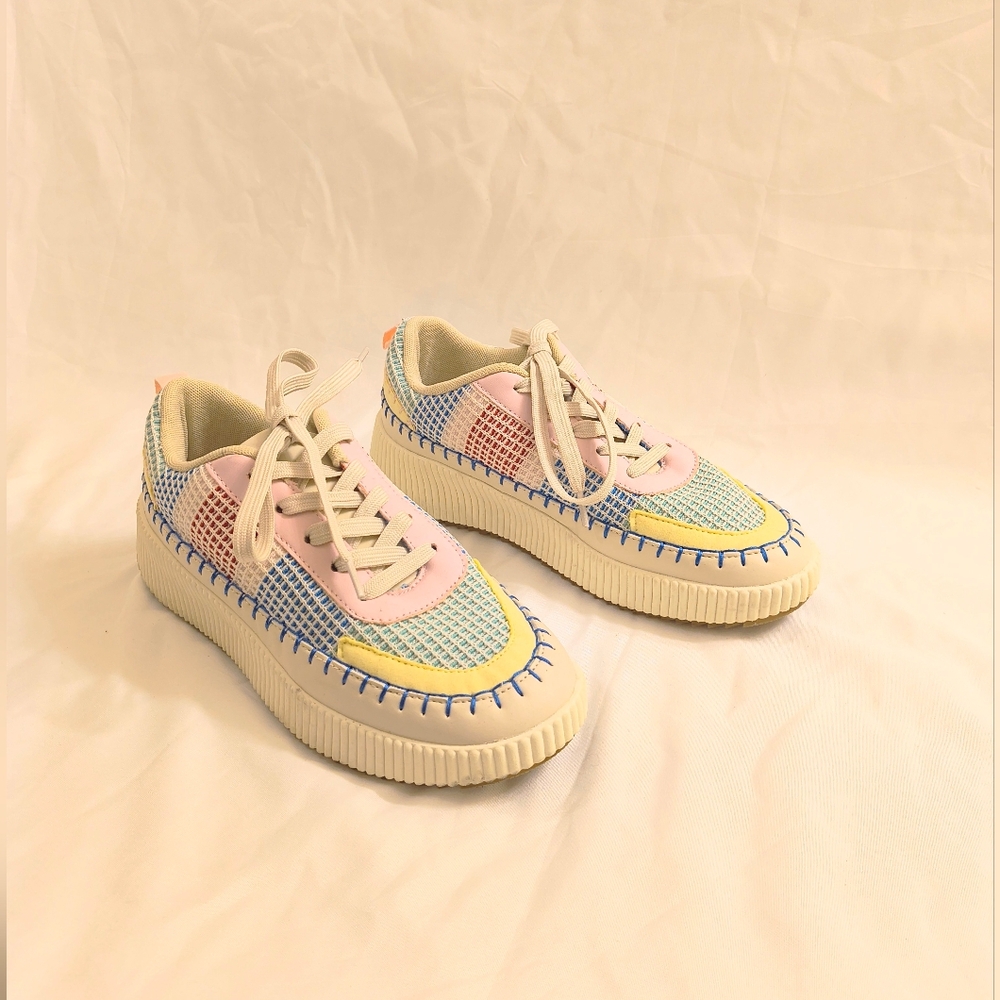 La Sheela Women Sneakers Rainbow Mesh Size 8.5